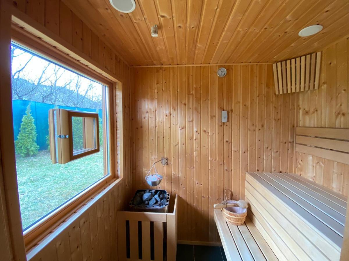 Magnolia Resort Chalets Vişeu de Sus Buitenkant foto