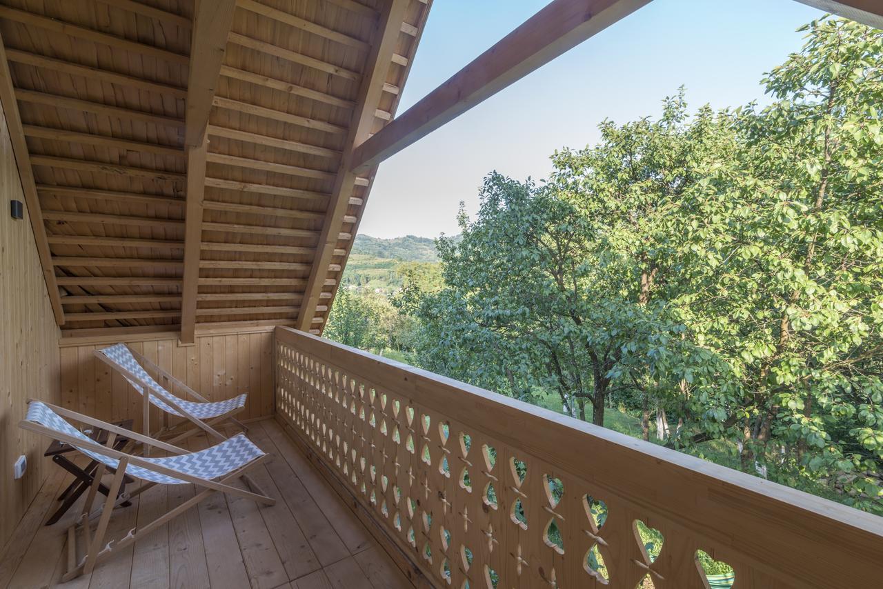 Magnolia Resort Chalets Vişeu de Sus Buitenkant foto